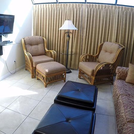 Island Gulf Resort سانت بيتي بيتش المظهر الخارجي الصورة
