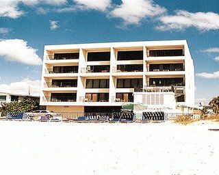 Island Gulf Resort سانت بيتي بيتش المظهر الخارجي الصورة